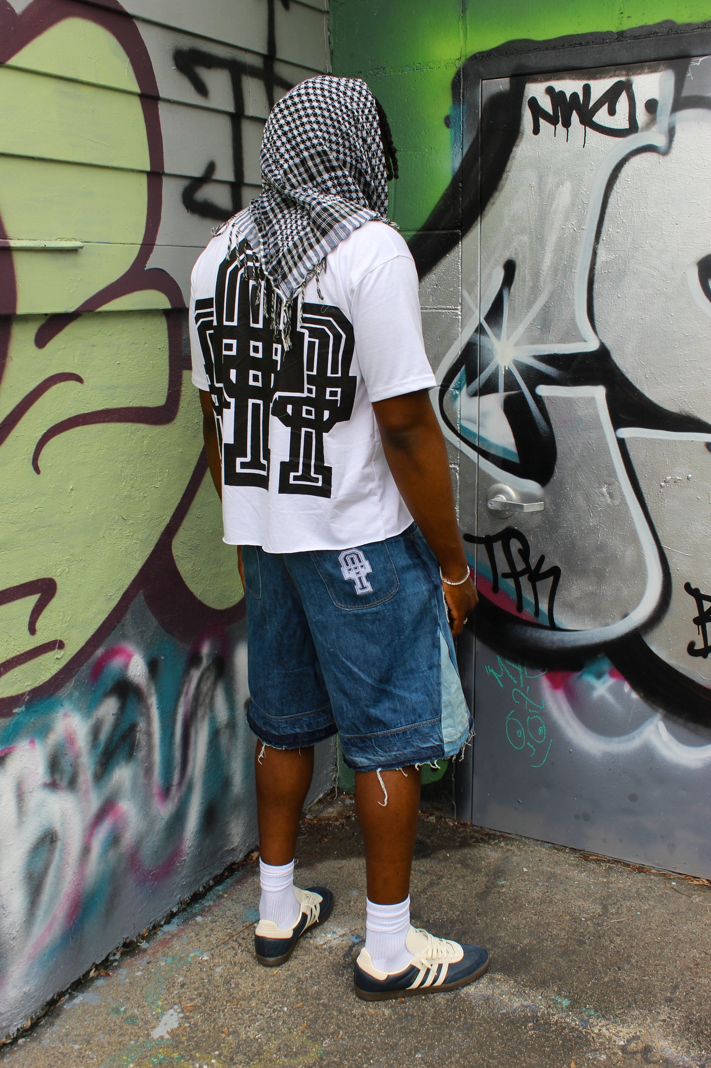 Oversized Cropped Tee
