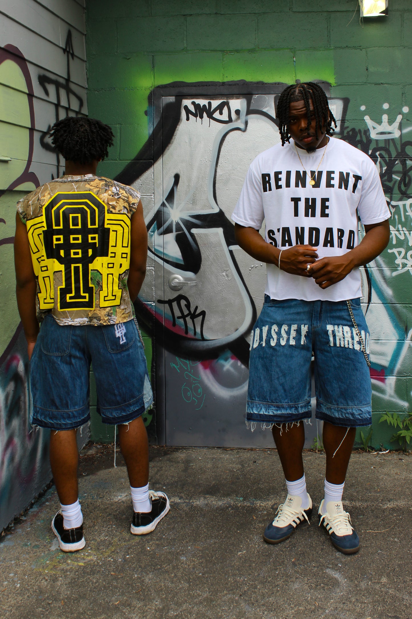 Oversized Cropped Tee